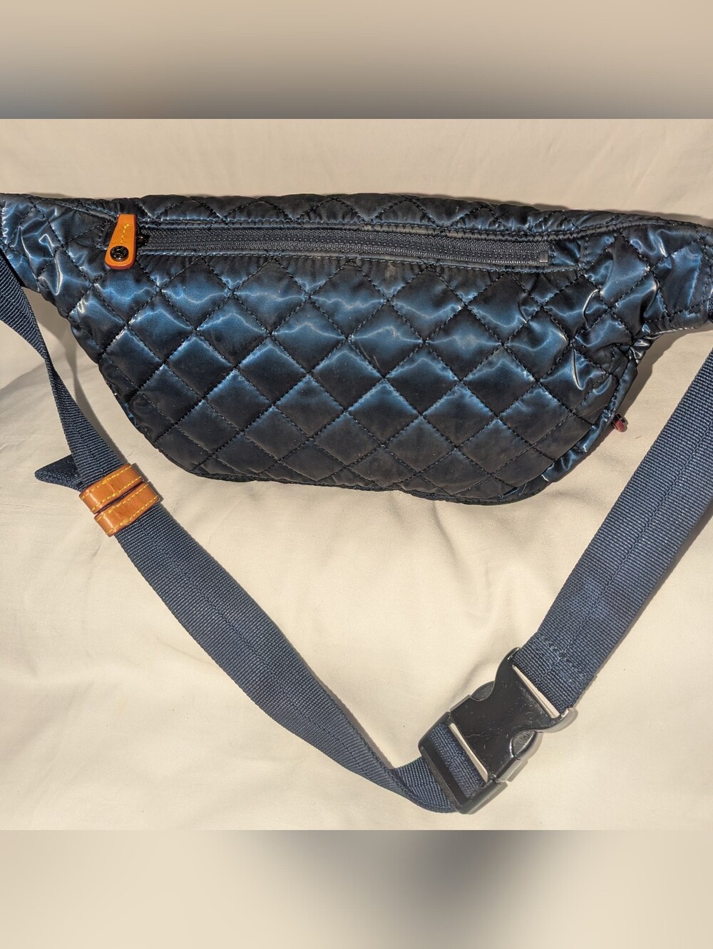 MZ Wallace Metro Quilted Sling Navy /Waist Bag with Leather Pulls - Picture 3 of 14